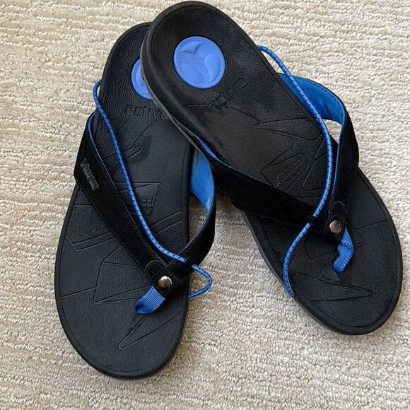 Vionics Women’s Cascade  Sandals With Orthaheel Technology, Black With Blue Trim - Picture 1 of 7